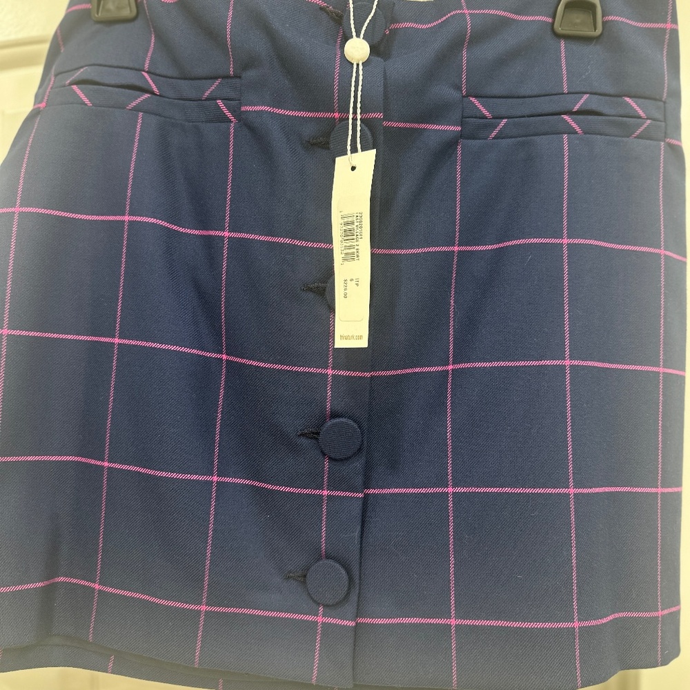 NWT TRINA TURK SKIRT